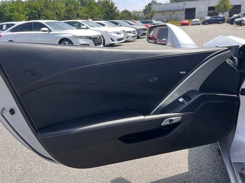 Used 2018 Chevrolet Corvette Stingray Coupe w/ Carbon Flash Badge Package RWD image 10