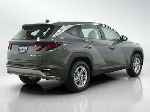 Used 2026 Hyundai Tucson SE image 5