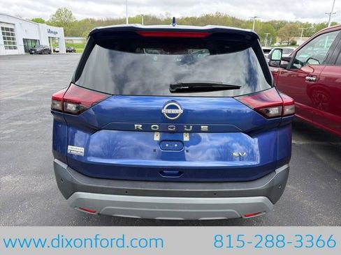 Used 2023 Nissan Rogue SV FWD image 5
