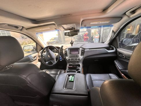 Used 2018 Chevrolet Tahoe Premier AWD/4WD image 7