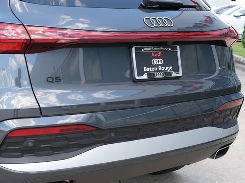 Used 2025 Audi Q5 Premium Plus w/ Premium Plus AWD/4WD image 14