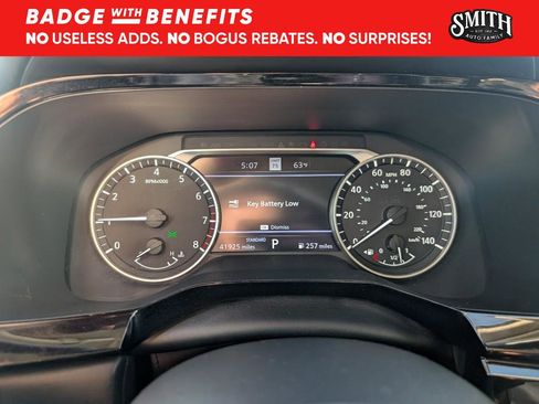 Used 2023 Nissan Pathfinder SL image 14