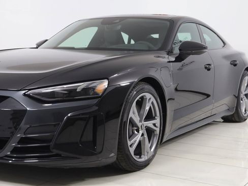 Used 2023 Audi e-tron GT Premium Plus image 69