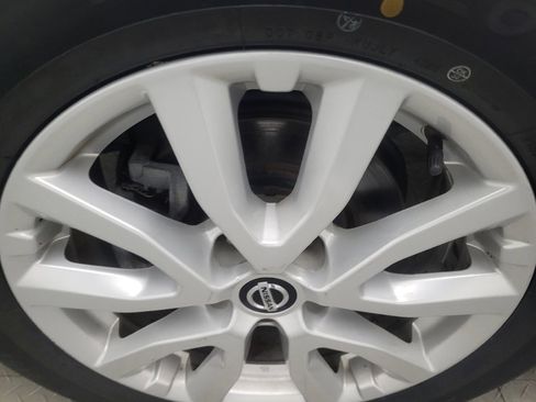 Used 2020 Nissan Rogue Sport SV w/ All-Weather Package FWD image 31