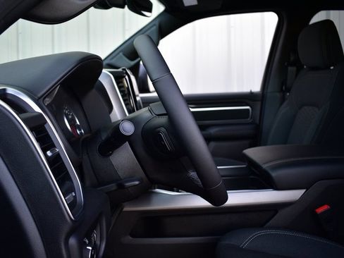 New 2026 RAM 1500 Big Horn AWD/4WD image 46