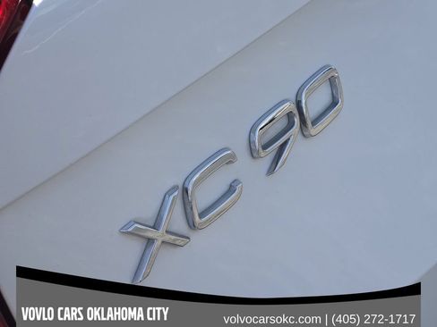 Certified 2023 Volvo XC90 B6 Ultimate w/ Protection Package Premier AWD/4WD image 12