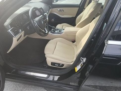 Used 2020 BMW 330i Sedan w/ Convenience Package RWD image 6
