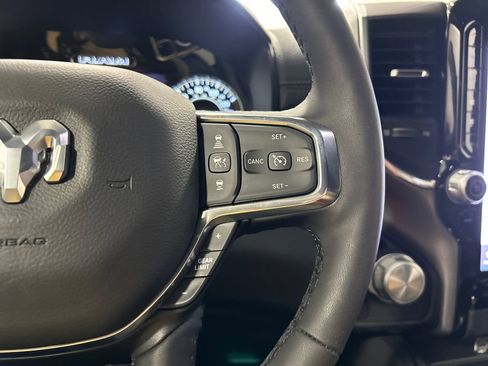 Used 2025 RAM 1500 Laramie AWD/4WD image 20