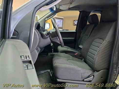 Used 2007 Nissan Frontier SE w/ SE Value Truck Pkg RWD image 14