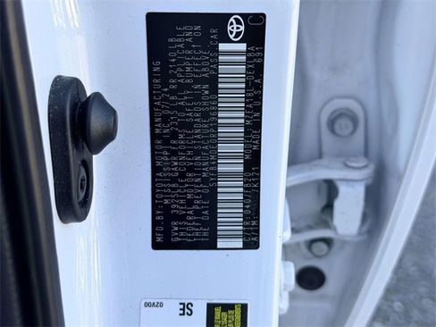 Used 2024 Toyota Corolla LE image 26