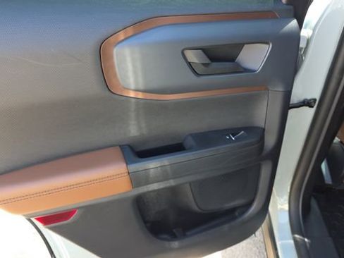 Used 2021 Ford Bronco Sport Outer Banks image 15