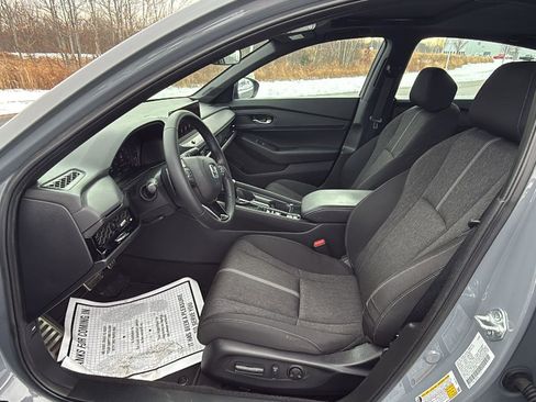 Used 2023 Honda Accord Sport image 25