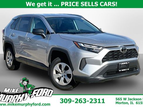 Used 2023 Toyota RAV4 LE image 1