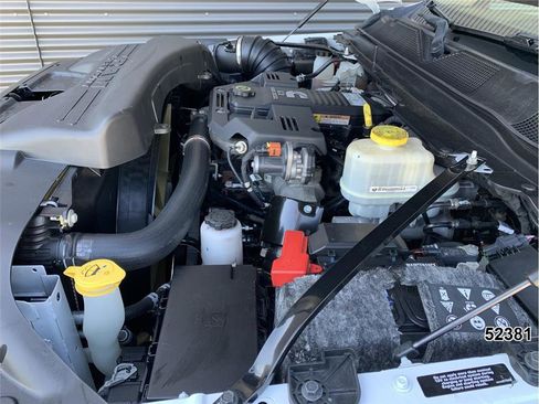 Used 2020 RAM 5500 Tradesman image 10