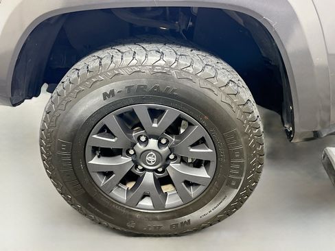 Used 2023 Toyota Tacoma SR5 image 12