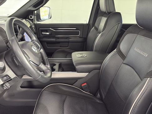 Used 2022 RAM 2500 Laramie image 28