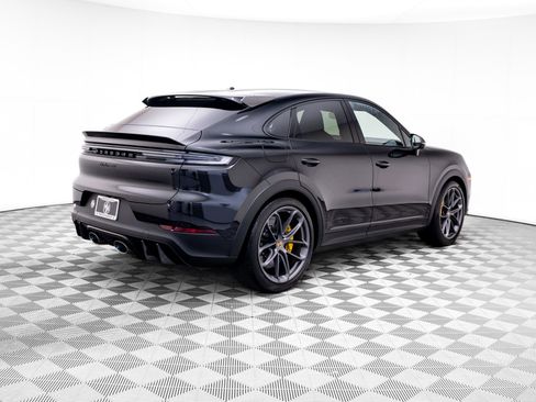 Certified 2026 Porsche Cayenne Turbo GT AWD/4WD image 8