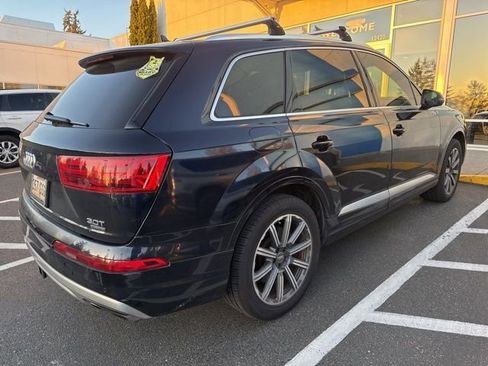 Used 2017 Audi Q7 3.0T Prestige image 3