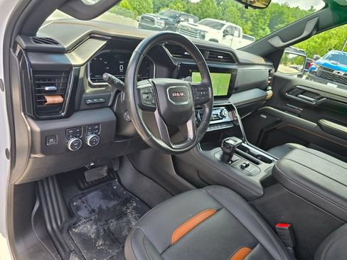 Certified 2024 GMC Sierra 1500 AT4 w/ Technology Package AWD/4WD image 31