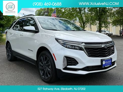 Used 2022 Chevrolet Equinox RS w/ Infotainment Package AWD/4WD image 5