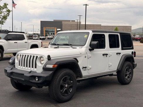 Used 2021 Jeep Wrangler Unlimited Sport w/ Uconnect 4C Nav & Sound Group AWD/4WD image 6