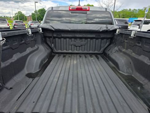 Used 2023 Chevrolet Colorado Trail Boss w/ Advanced Trailering Package AWD/4WD image 4
