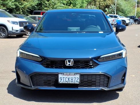 Used 2025 Honda Civic Sport Touring image 2