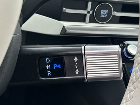 New 2026 Hyundai Santa Fe SE image 19