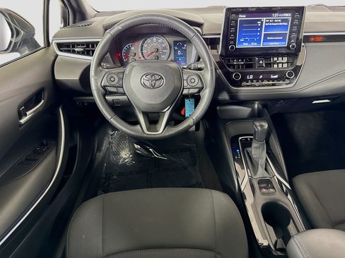 Used 2020 Toyota Corolla SE FWD image 17