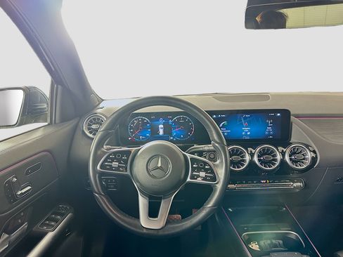 Certified 2023 Mercedes-Benz GLA 250 4MATIC w/ Premium Package image 30