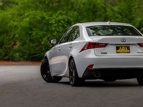 Used 2016 Lexus IS 350 w/ F Sport Package RWD image 26