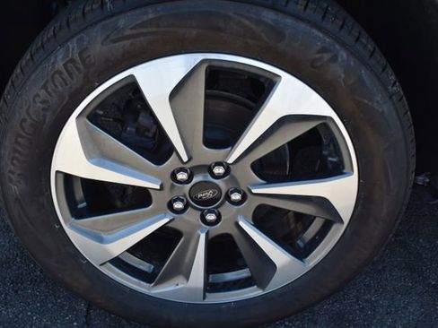 Used 2023 Ford Escape Platinum AWD/4WD image 48