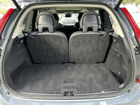 Used 2023 Volvo XC90 B6 Plus AWD/4WD image 17