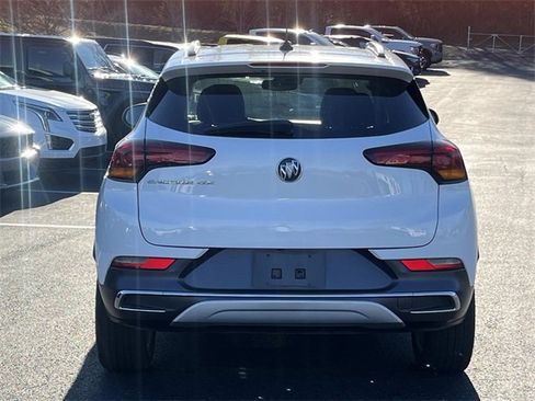 Used 2021 Buick Encore GX Essence w/ Experience Buick Package image 6