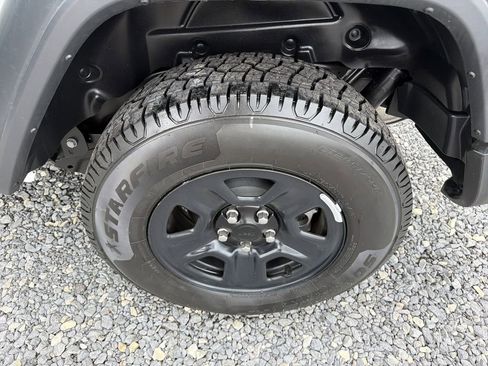 Used 2026 Jeep Wrangler Unlimited Sport AWD/4WD image 12