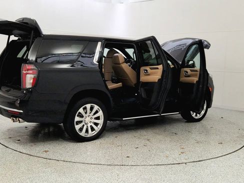 Used 2023 Chevrolet Tahoe Premier image 12