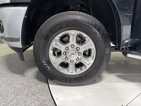 Used 2026 RAM 2500 Big Horn AWD/4WD image 6