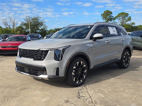 New 2026 Kia Sorento EX image 4