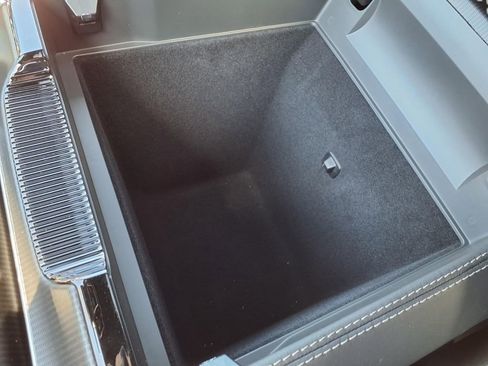 New 2026 Jeep Grand Wagoneer Summit AWD/4WD image 12