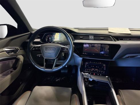 Used 2024 Audi Q8 e-tron Prestige w/ Prestige Package AWD/4WD image 23