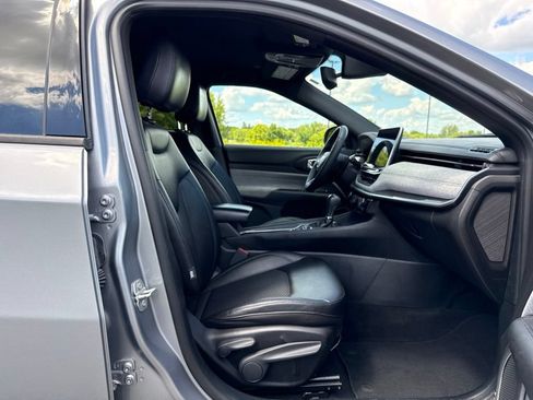 Used 2024 Jeep Compass Latitude AWD/4WD image 11