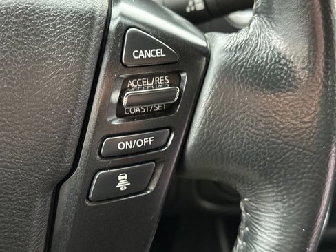 Used 2022 Nissan Frontier SV image 26