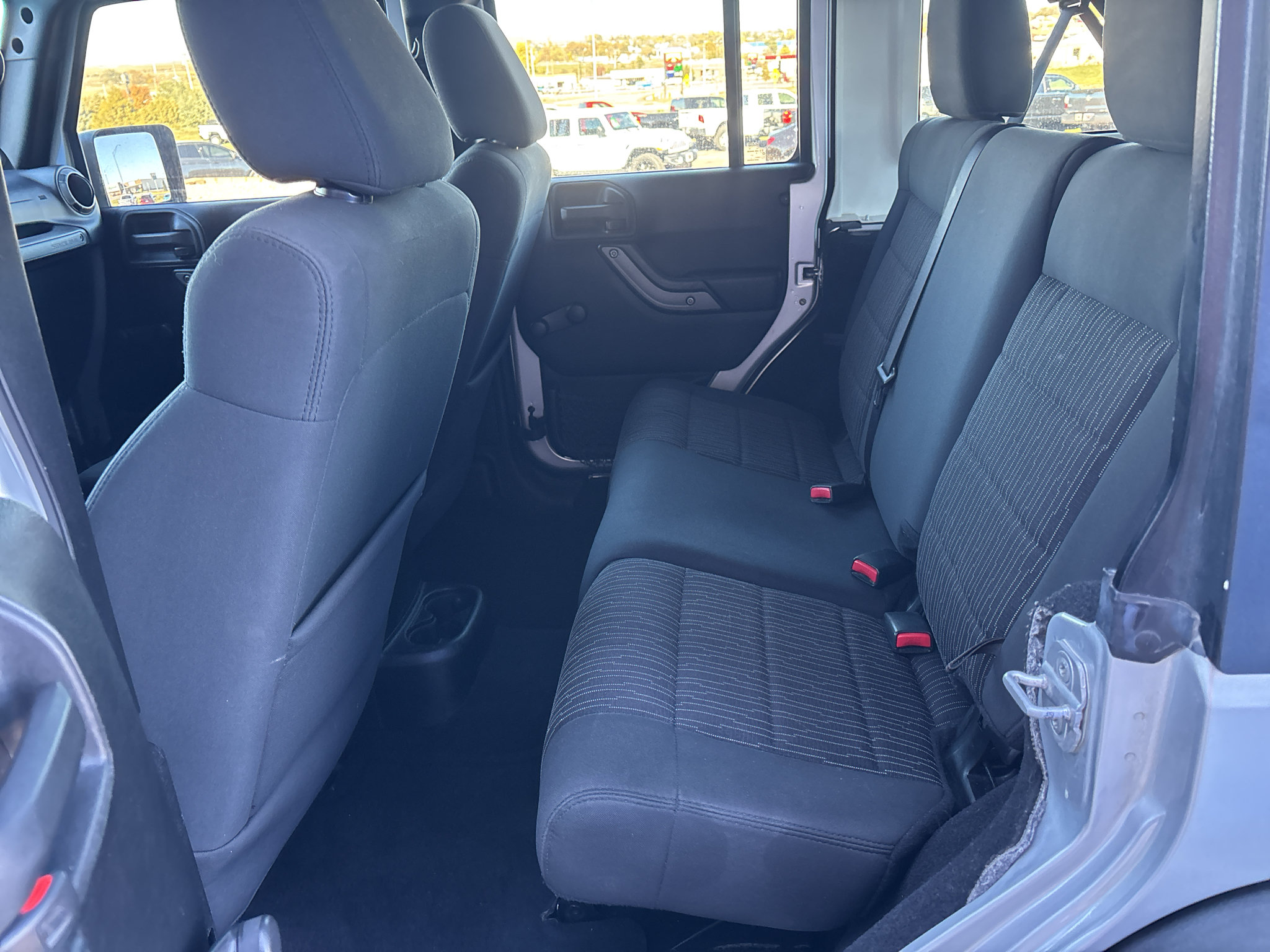 Used 2012 Jeep Wrangler Unlimited Sport AWD/4WD image 11