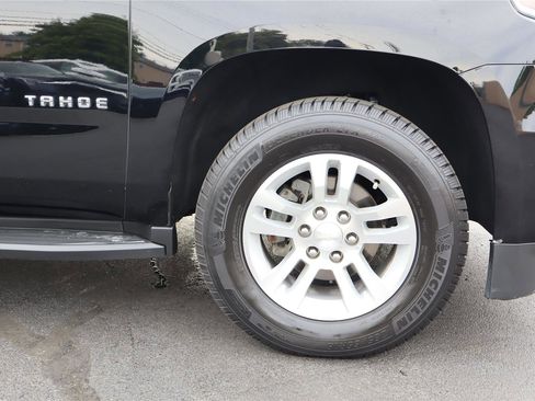 Used 2019 Chevrolet Tahoe LT w/ Max Trailering Package AWD/4WD image 11