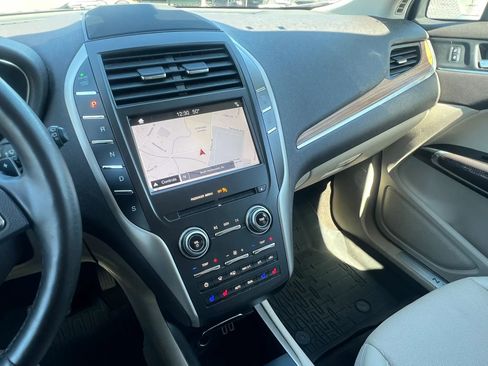 Used 2019 Lincoln MKC Reserve w/ MKC Climate Package image 23