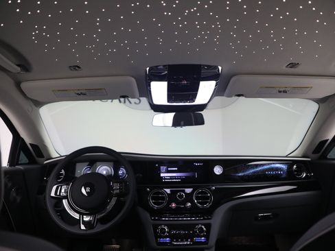 Used 2024 Rolls-Royce Spectre w/ Spectre Launch Package AWD/4WD image 4