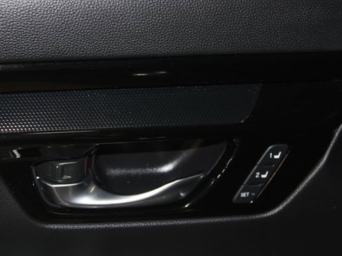 Used 2024 Honda CR-V EX-L image 8