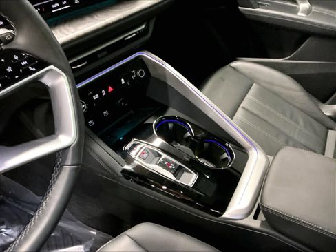 Certified 2025 Audi Q5 Premium Plus w/ Premium Plus image 19