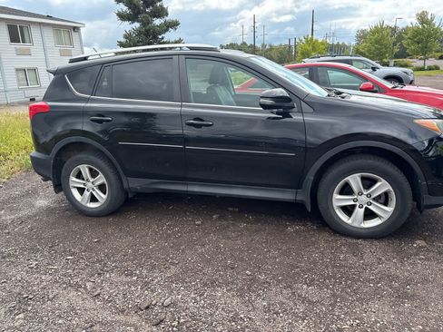 Used 2013 Toyota RAV4 XLE AWD/4WD image 7