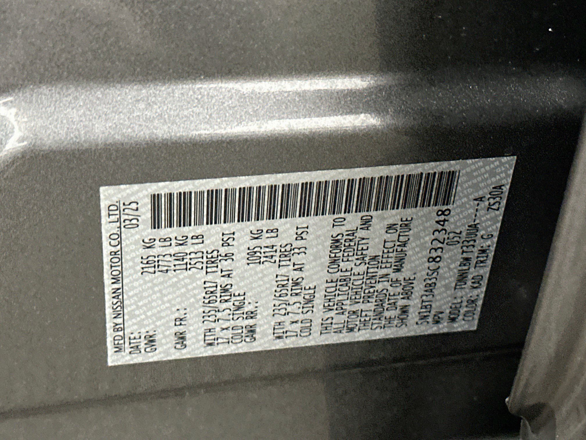 Used 2025 Nissan Rogue S AWD/4WD image 12
